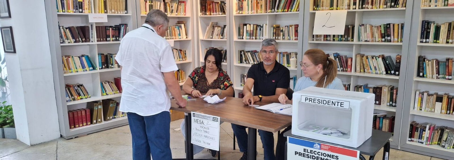 Cancillería implementa con éxito el voto chileno en el exterior