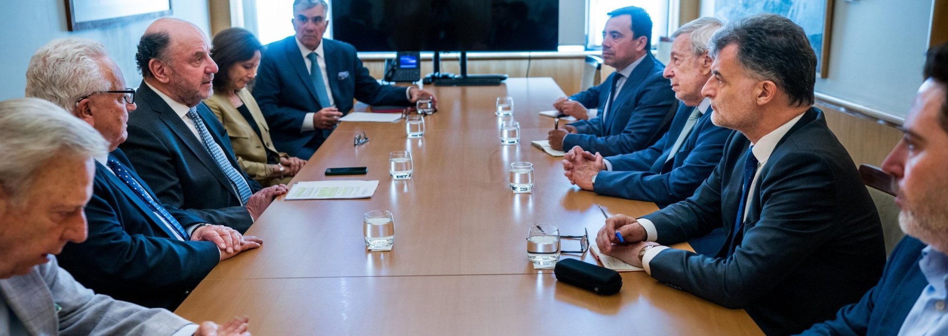 Canciller se reúne con el nuevo directorio del Consejo Chileno para las Relaciones Internacionales