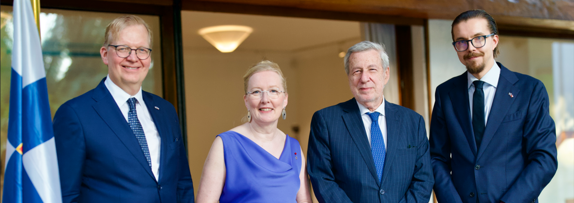 Canciller participa en celebración del Día de la Independencia de Finlandia