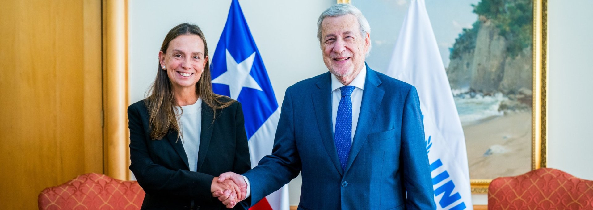 Canciller se reúne con la representante regional de Acnur