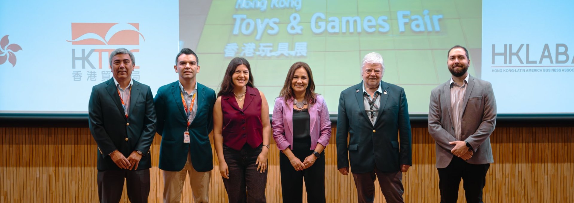 Subsecretaria expone en taller “Oportunidades y desafíos para mujeres empresarias y emprendedoras en Asia Pacífico”