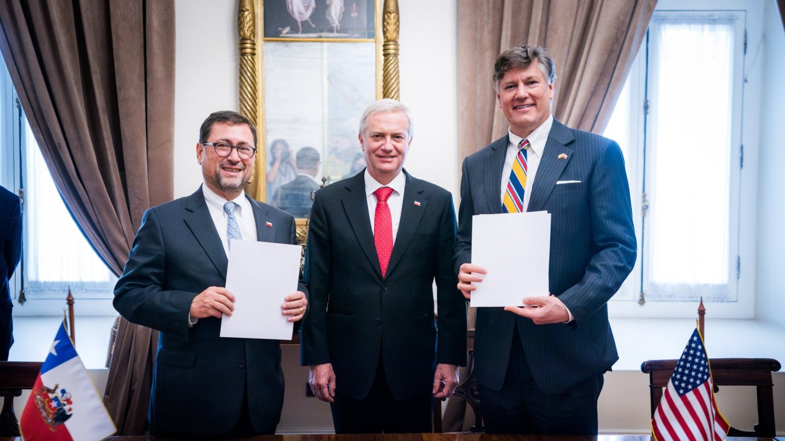Chile y Estados Unidos firman declaración conjunta sobre minerales críticos y tierras raras