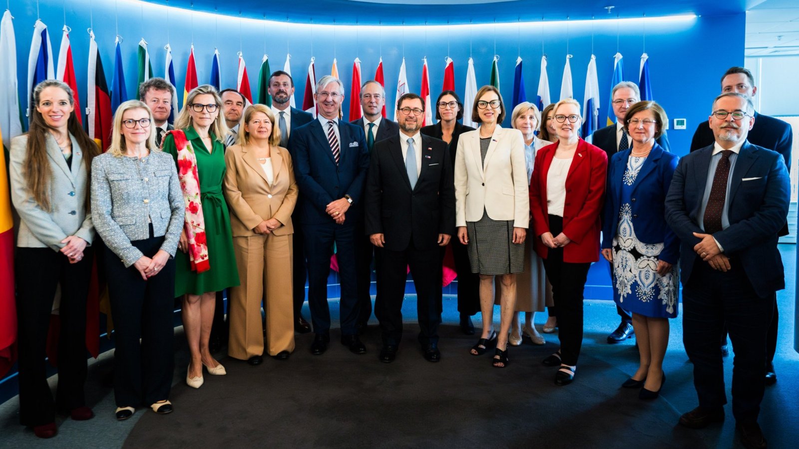 Canciller impulsa agenda con la UE con foco en la proyección comercial y nuevas áreas de cooperación