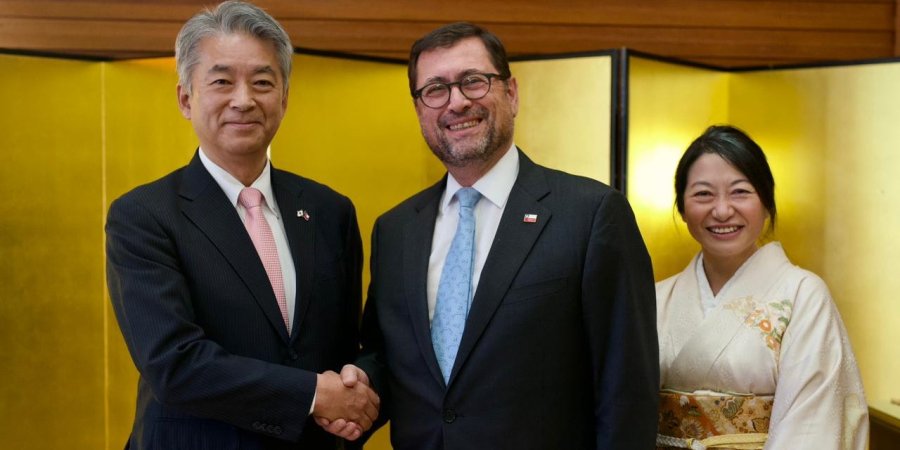 Canciller participa en conmemoración del Día Nacional de Japón
