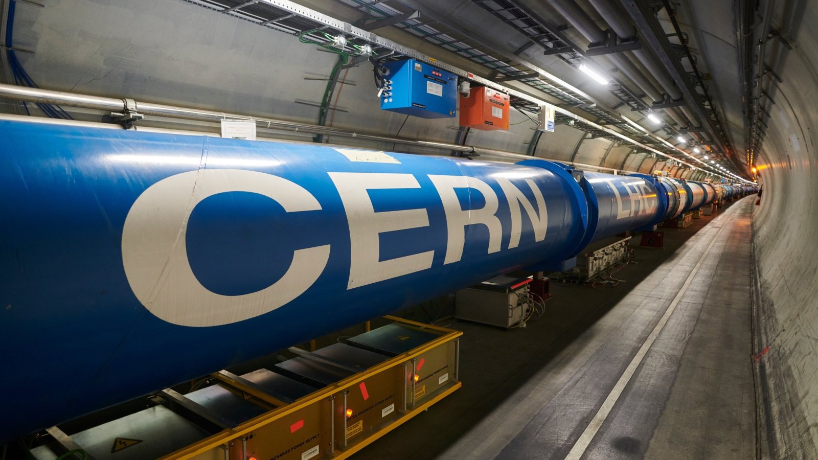Canciller celebra la incorporación de Chile como miembro asociado del CERN