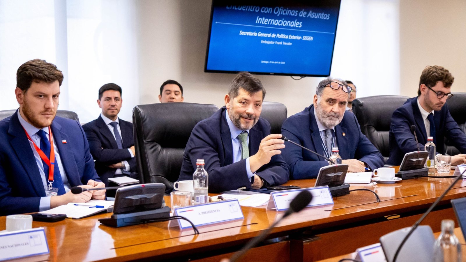 Se realiza primera reunión de coordinación entre Cancillería y encargados de Asuntos Internacionales ministeriales