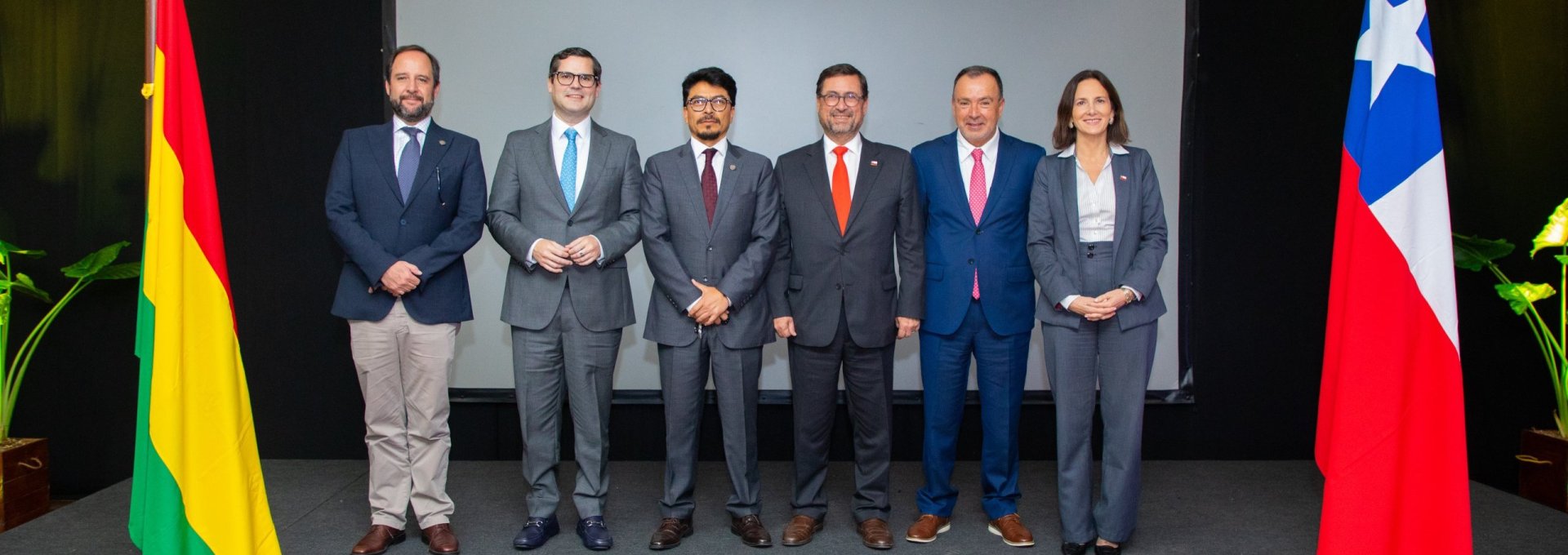 Canciller Pérez Mackenna y subsecretaria Estévez encabezan encuentros empresariales Chile-Bolivia