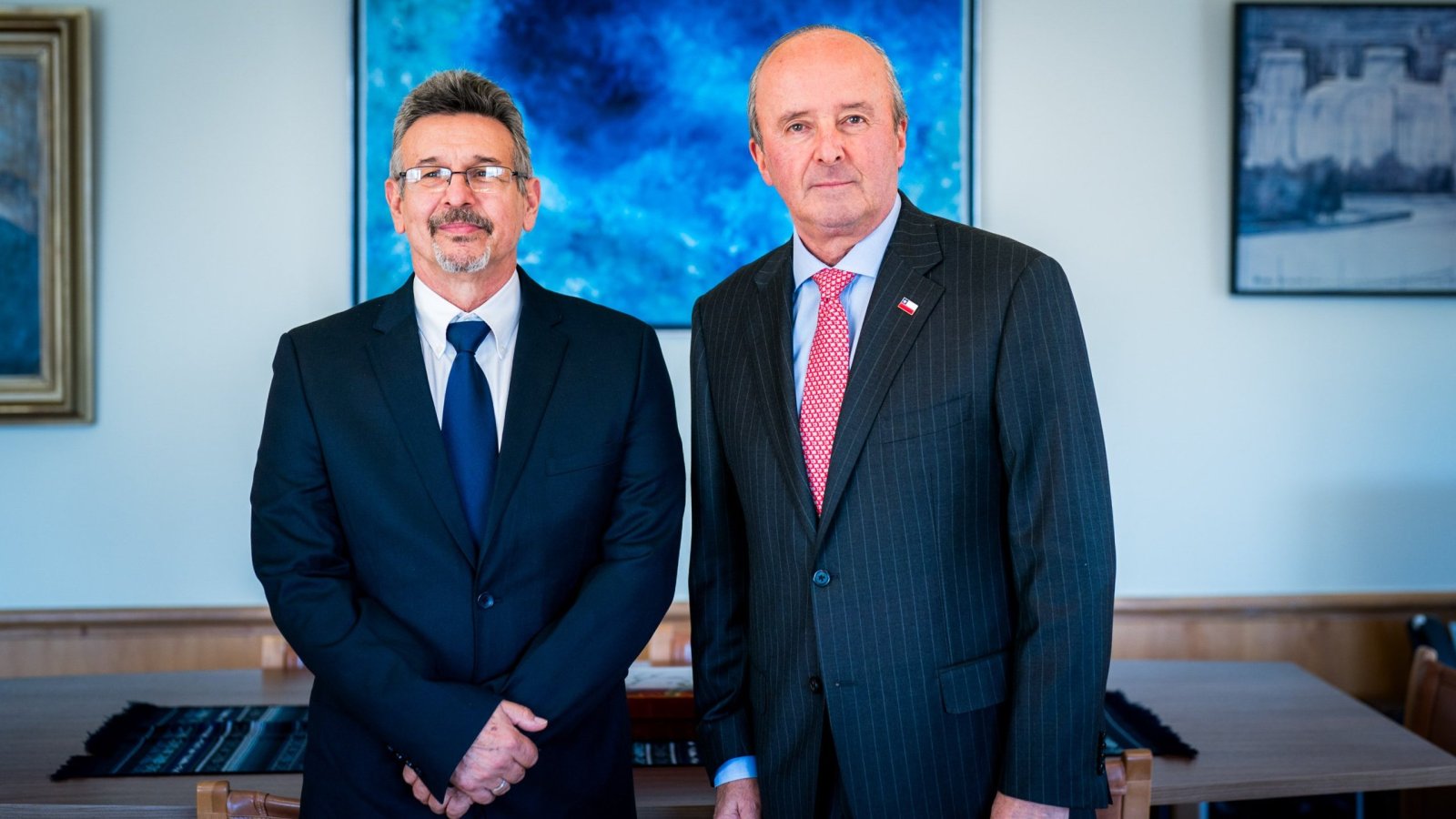 Subsecretario sostiene audiencia protocolar con embajador de Cuba en Chile