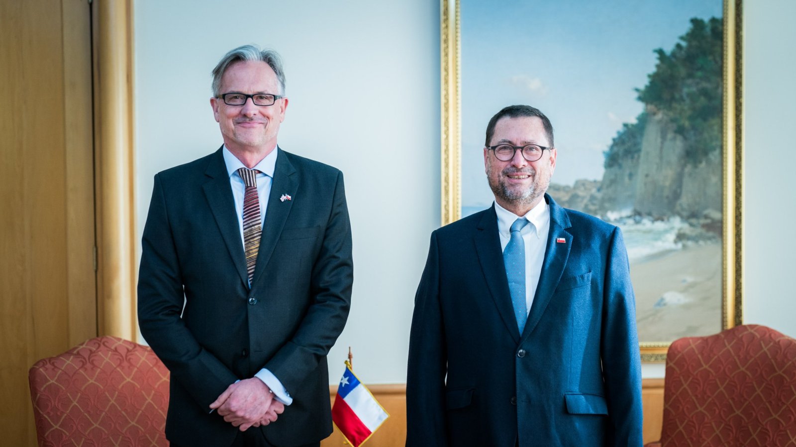 Canciller se reúne con embajadores de Reino Unido, Alemania, República de Corea y Paraguay