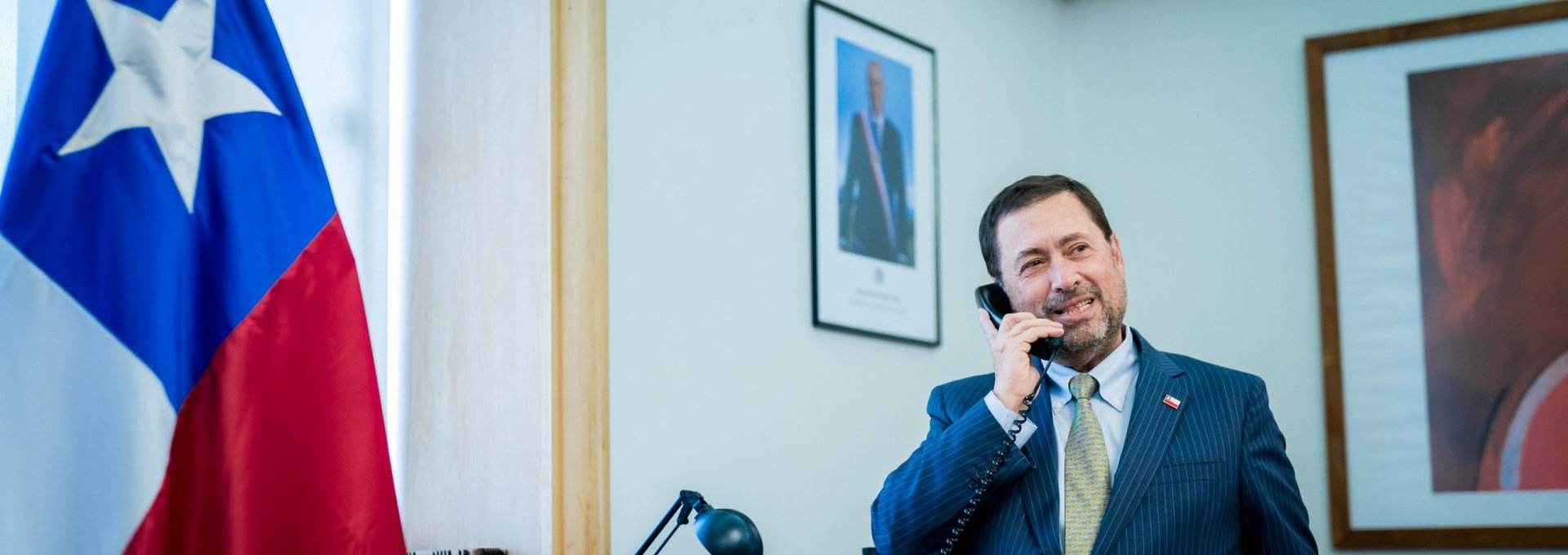 Ministro Pérez Mackenna sostiene llamada con canciller de Nueva Zelandia