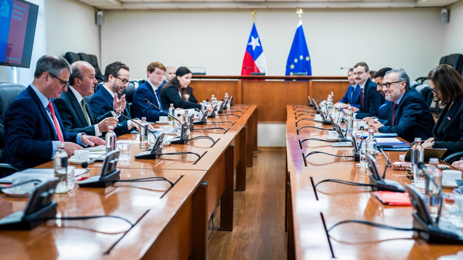 Subsecretario Torres se reúne con COLAC para fortalecer cooperación con la UE