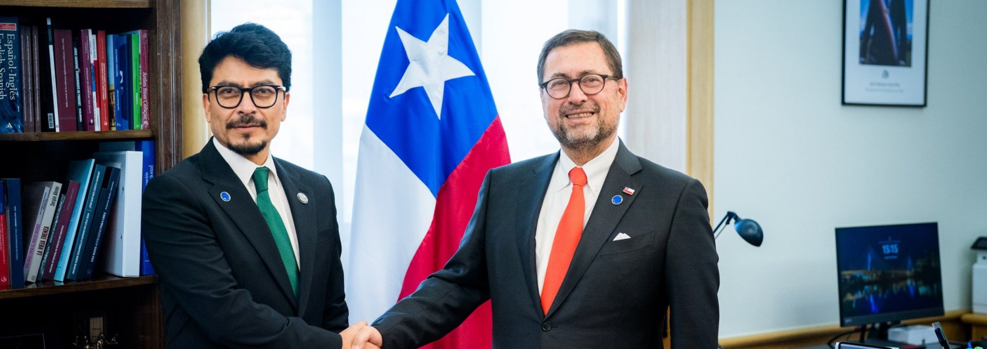 Canciller Pérez Mackenna sostiene reunión bilateral con su par boliviano