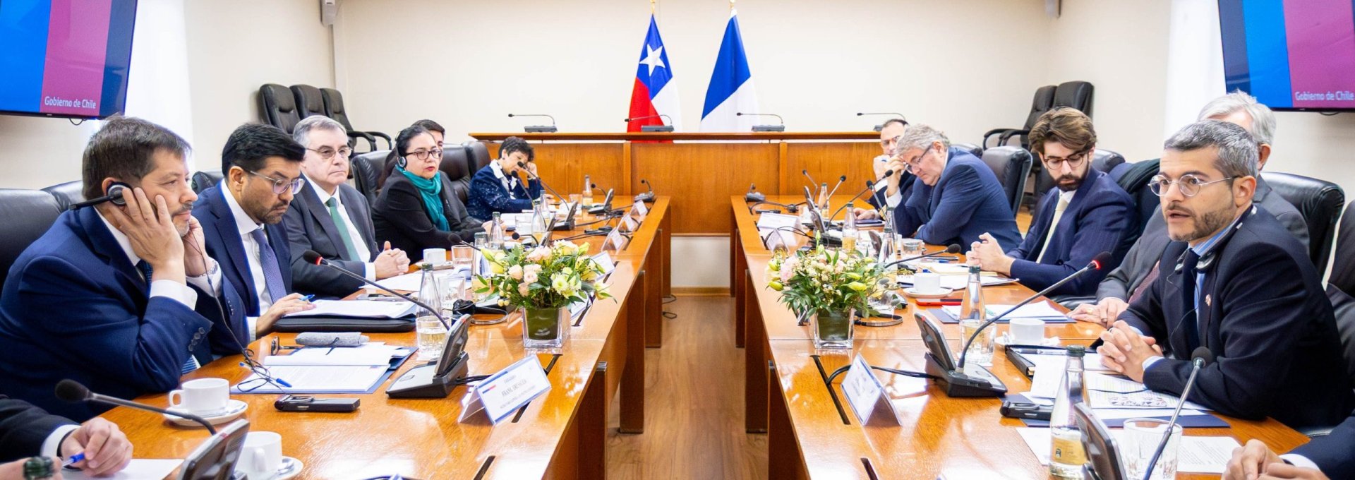 Secretario general de Política Exterior encabeza la VI Ronda de Consultas Políticas con Francia