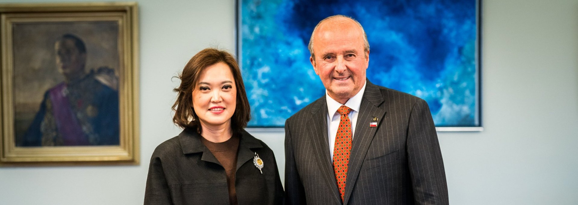 Subsecretario se reúne con embajadora de Tailandia en Chile