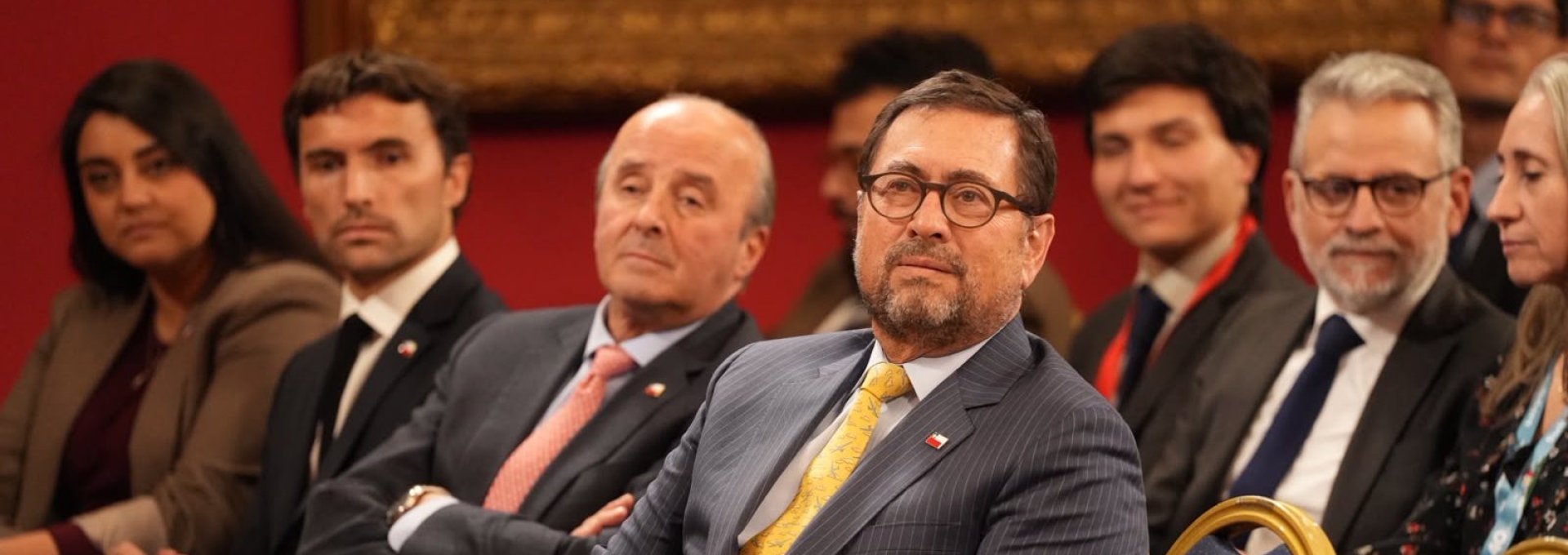 Canciller asiste a conferencia del Arzobispo Chomali sobre inteligencia artificial y la encíclica Magnífica humanitas en La Moneda