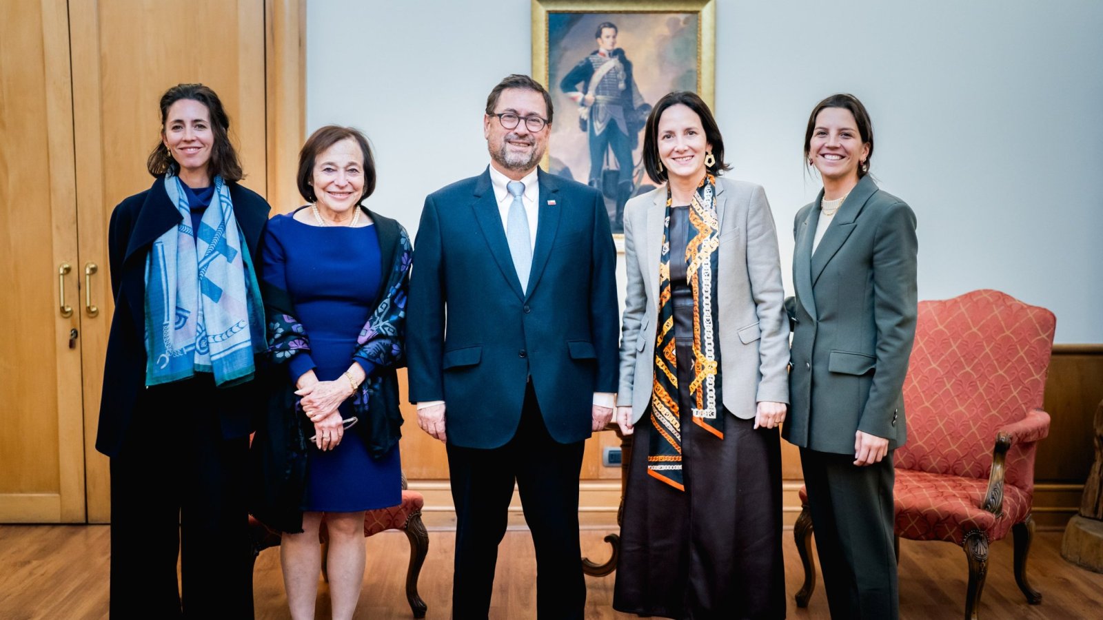 Ministro Pérez Mackenna se reúne con la presidenta del Council of the Americas y destaca dinámica relación con Estados Unidos