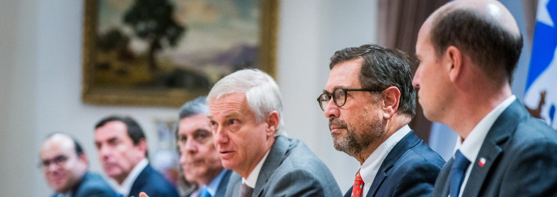 Canciller participa de reunión con autoridades de Estado para abordar situación de menores haitianos
