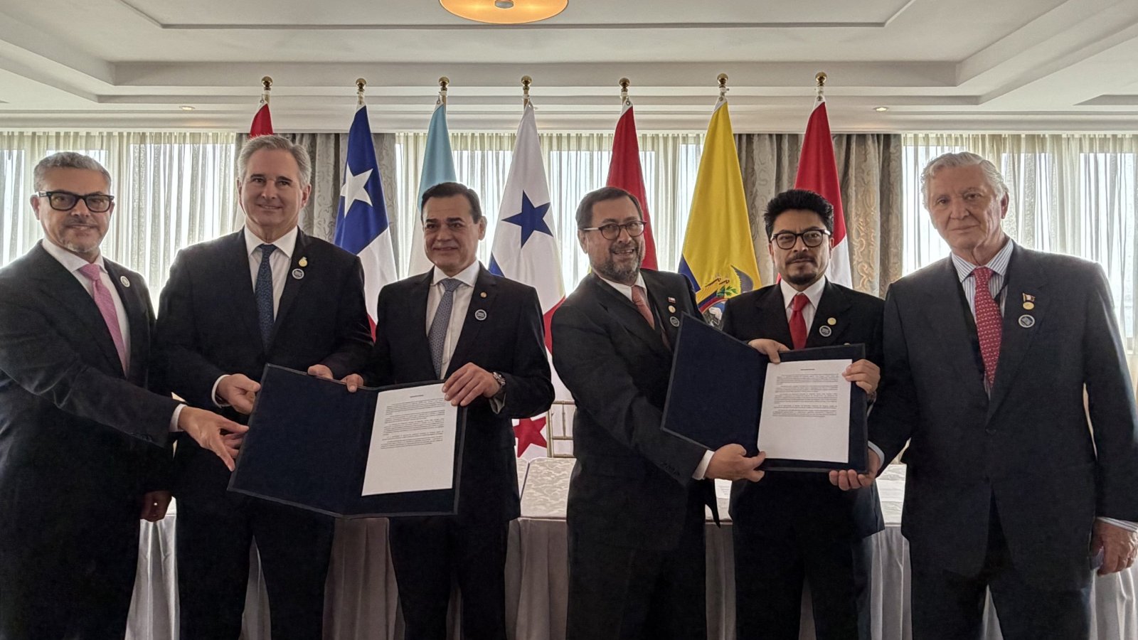 Paraguay se suma al Compromiso Regional de Santiago contra la Delincuencia Organizada Transnacional