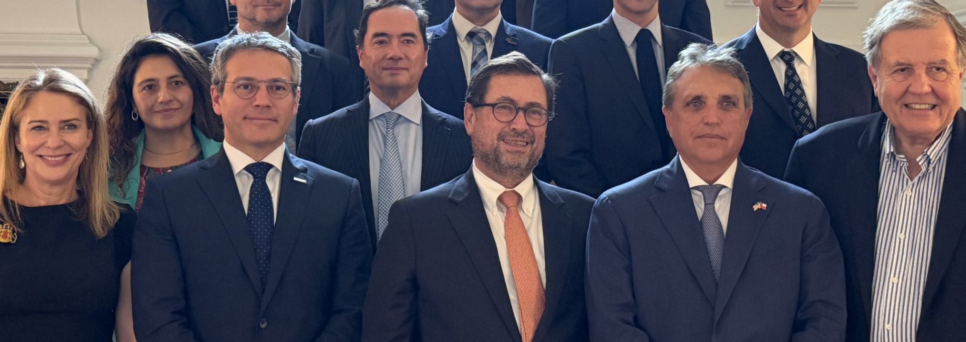 Canciller se reúne en EE.UU. con la Sofofa y otros gremios para impulsar el comercio de Chile