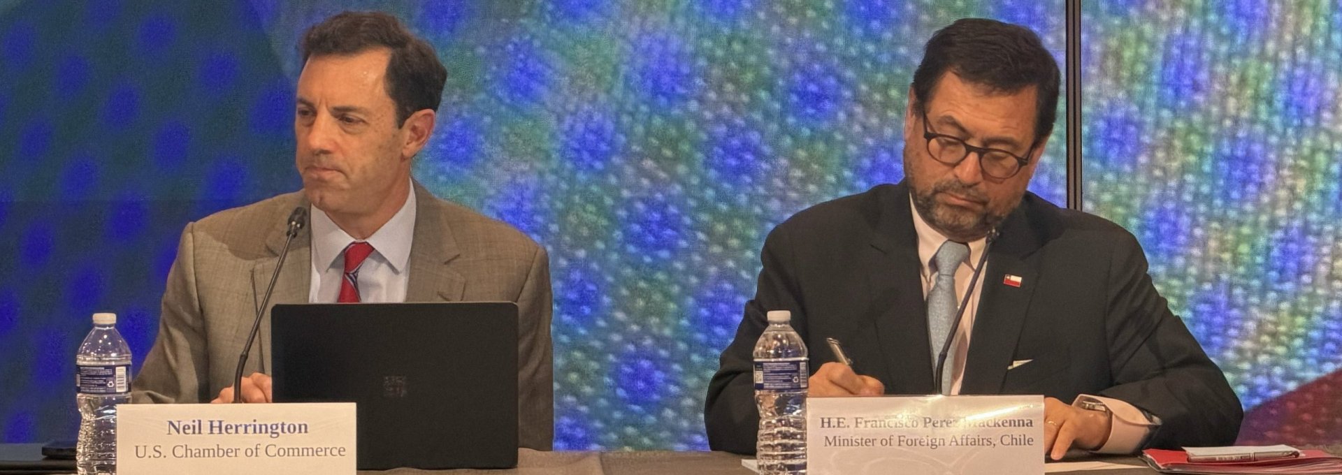 Canciller se reúne con empresarios de EEUU para impulsar inversión y comercio