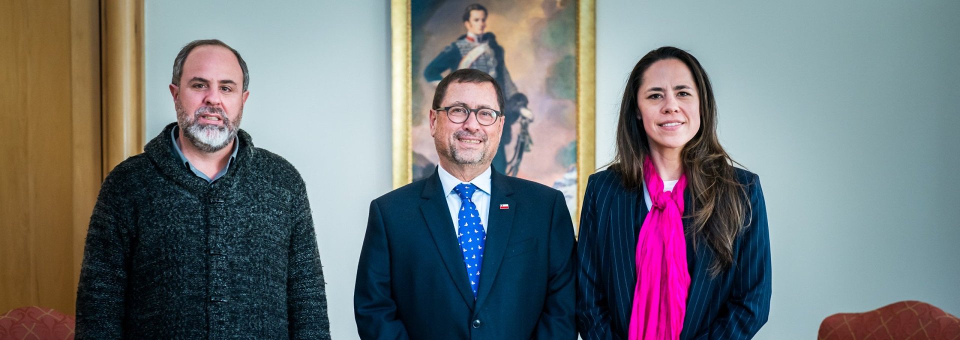 Canciller se reúne con representantes del Centro Nacional de Inteligencia Artificial (CENIA) para abordar alianza estratégica con programa Choose Chile