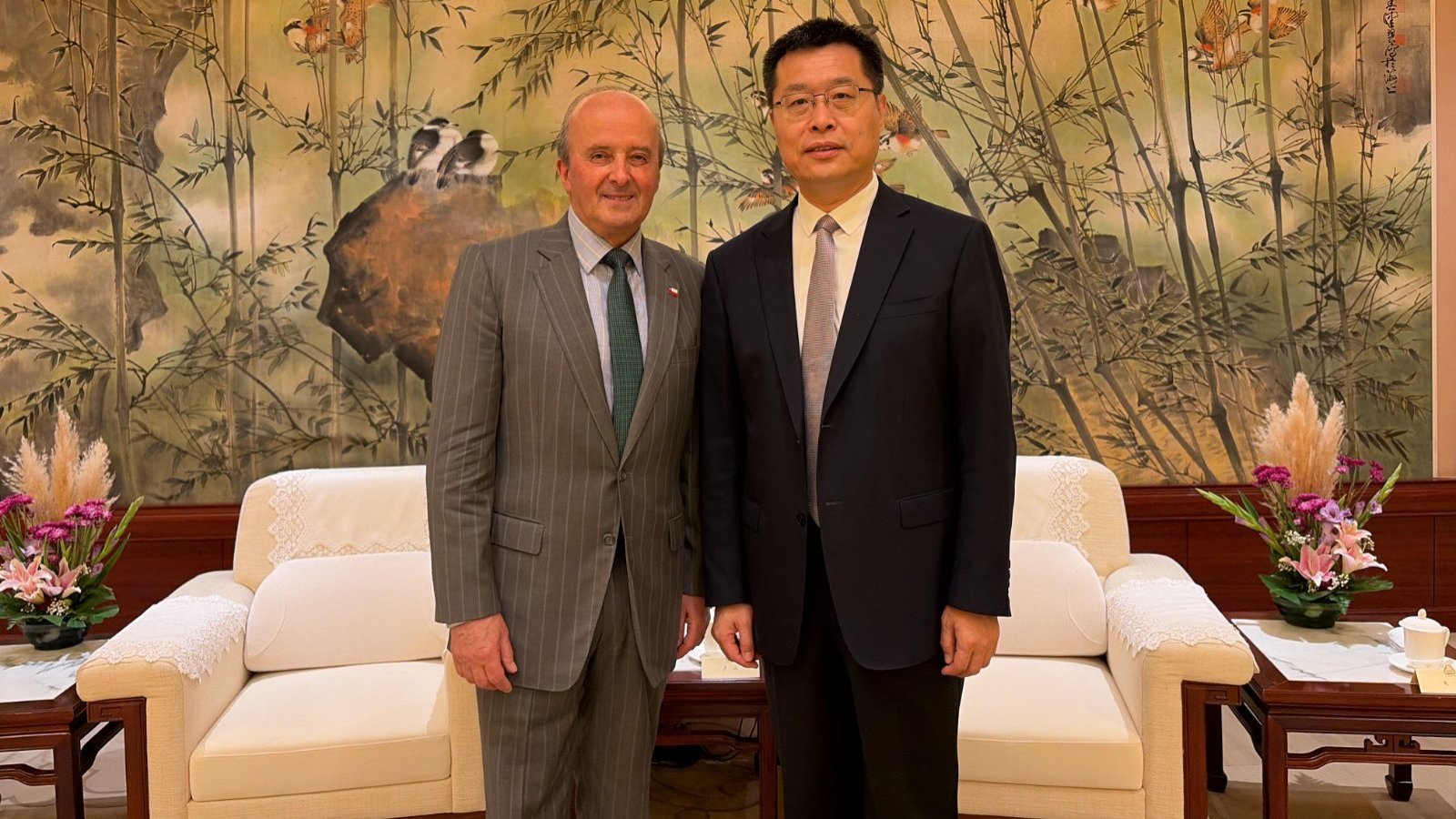 Subsecretario Torres compromete un mayor diálogo con autoridades de Shanghai para impulsar la inversión en Chile