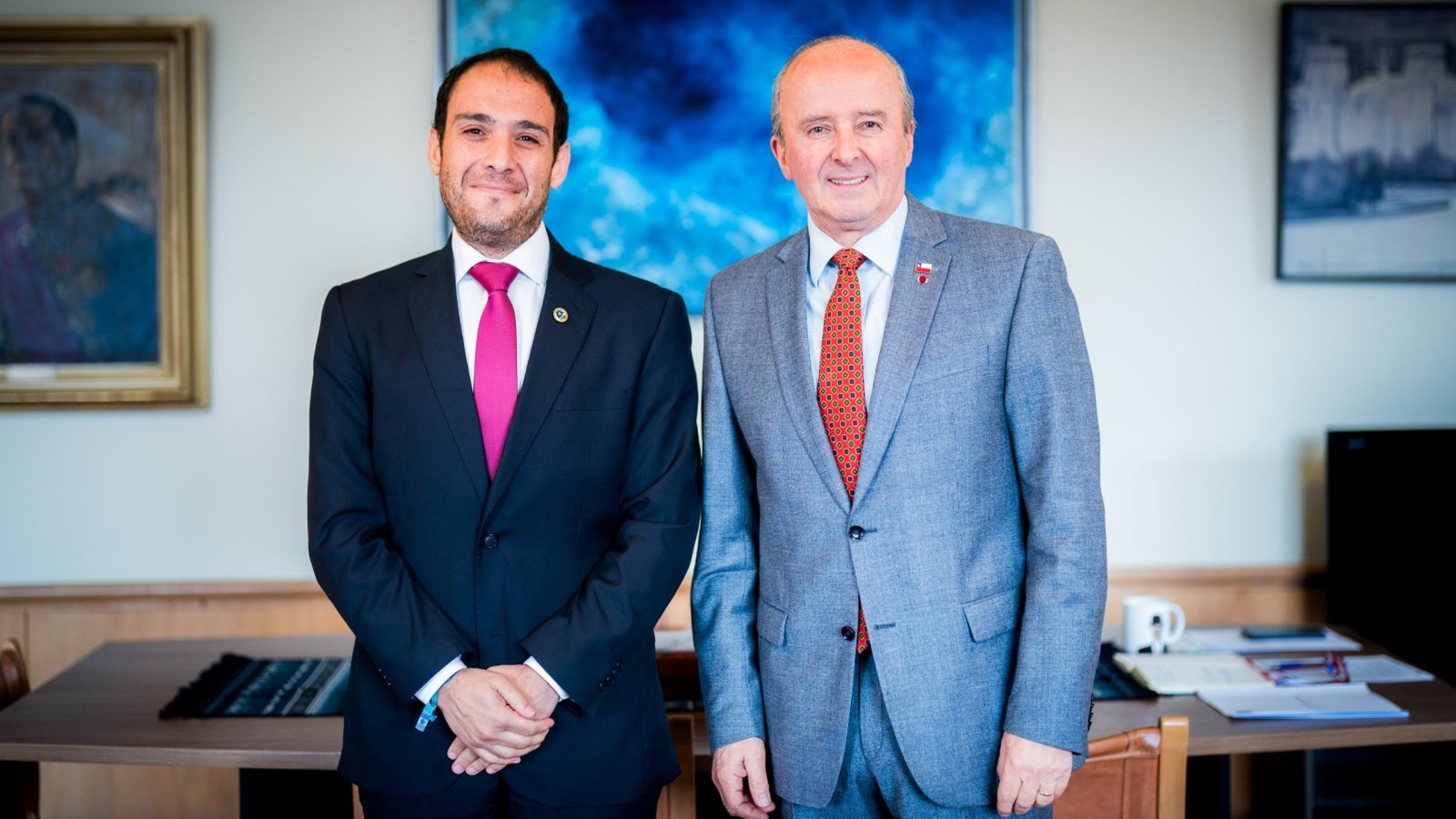 Ministro (s) Torres se reúne con representante de la Comisión Permanente del Pacífico Sur