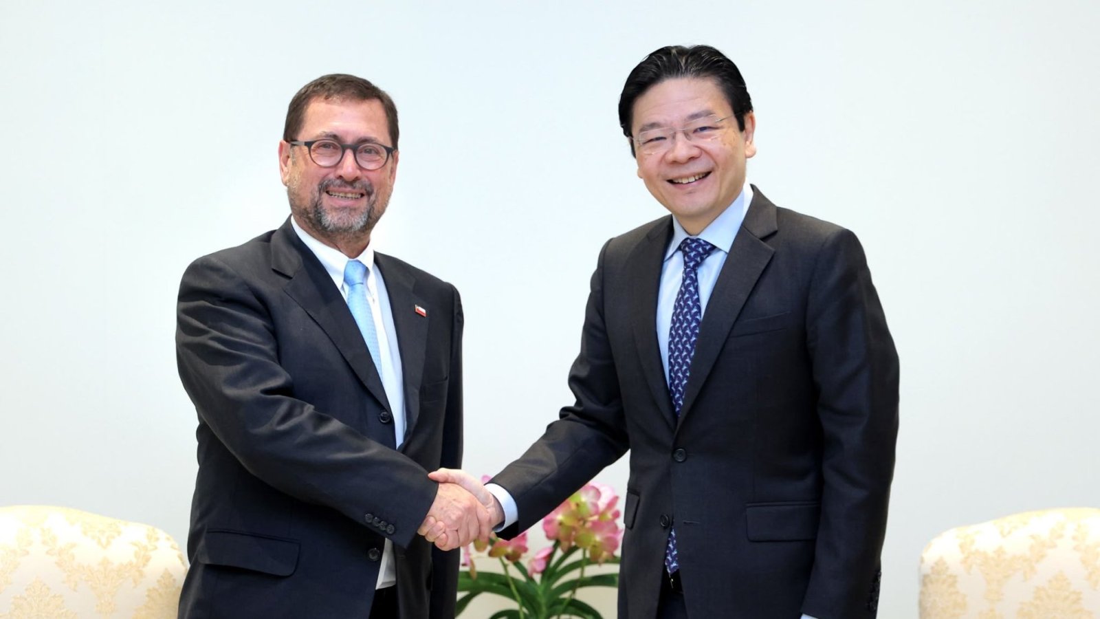 Canciller Pérez Mackenna se reúne con Lawrence Wong, primer ministro de Singapur