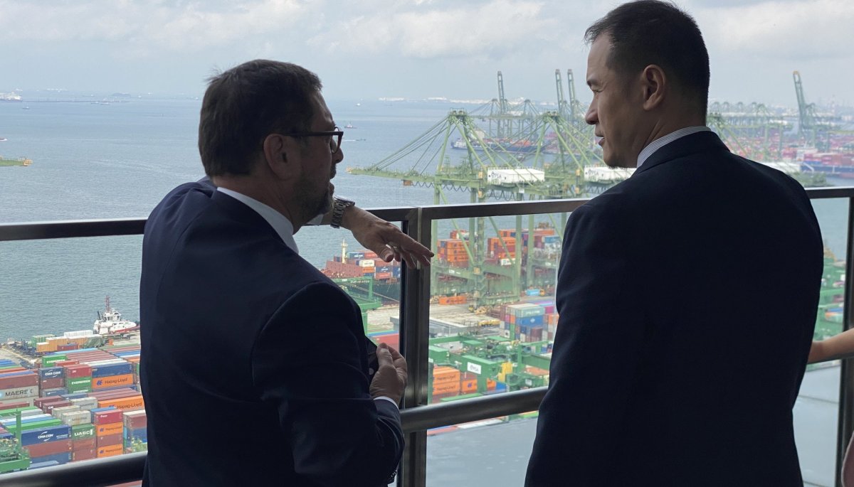 Minister Torres Visits Singapore – Signaling Trade Focus