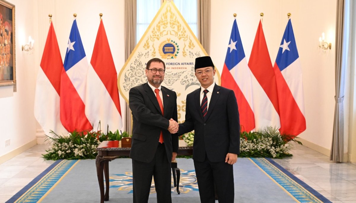Chilean Minister Torres Concludes Southeast Asia Tour with Human Rights Agreements