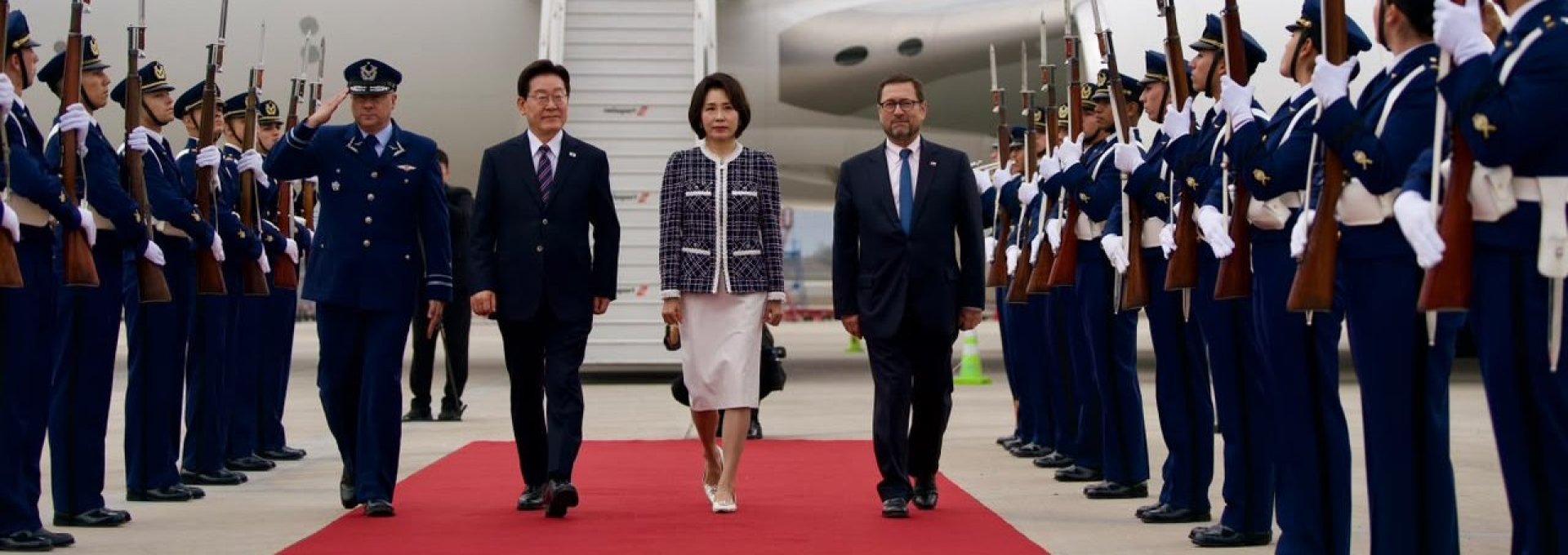 Ministro Pérez Mackenna recibe al Presidente de la República de Corea en visita oficial con foco en comercio, seguridad y cooperación en asuntos estratégicos