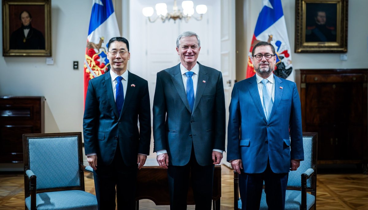 Castillo Visits Chinese Ambassador – Chile’s Rights Agenda Intensifies