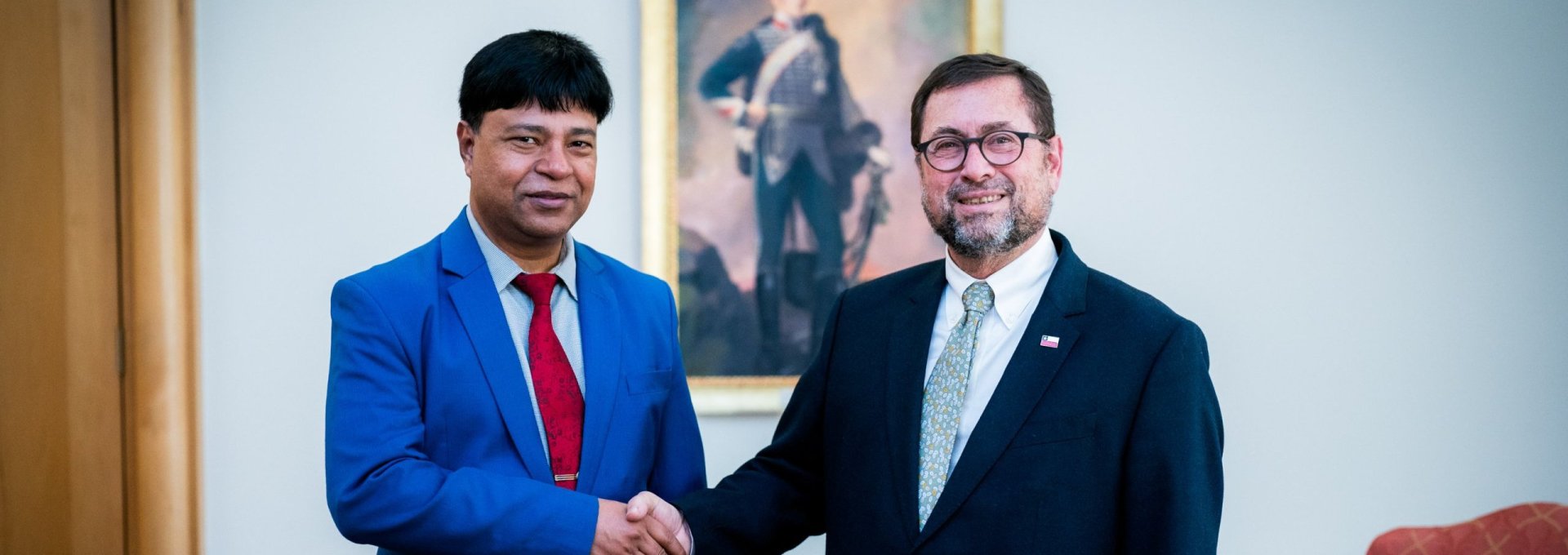 Canciller se reúne con embajador de Bangladesh para avanzar en negociaciones hacia un Tratado de Libre Comercio entre ambos países