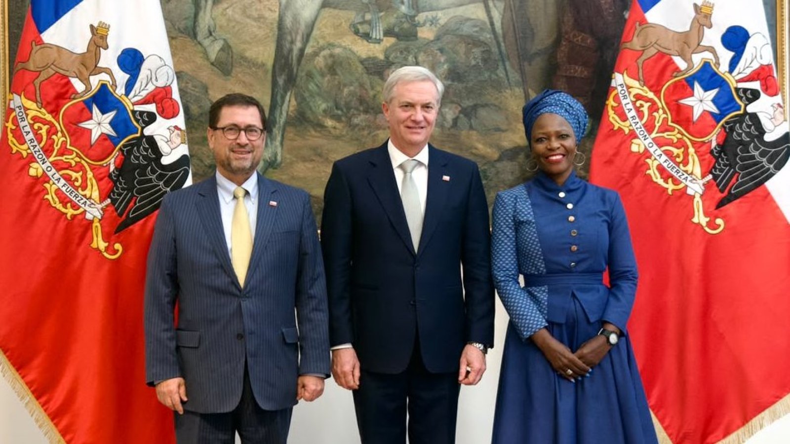 Canciller acompaña al Presidente Kast en la recepción de Cartas Credenciales de doce embajadores concurrentes