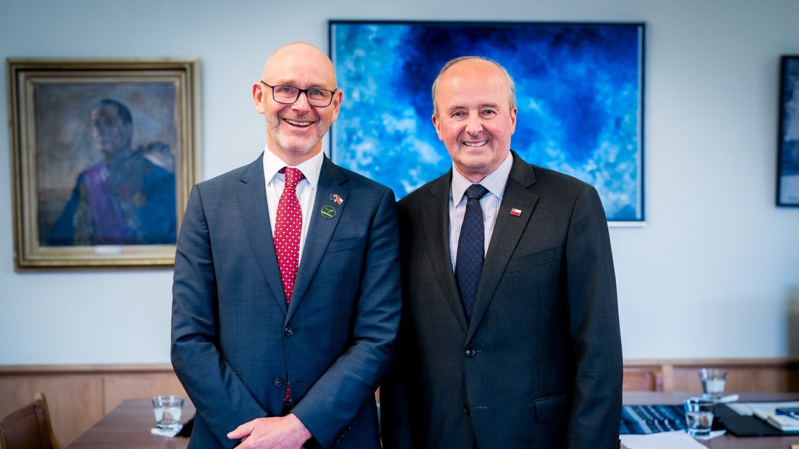 Ministro (s) Torres se reúne con embajador de Australia en Chile para abordar relación bilateral