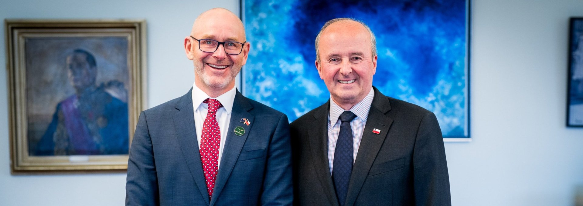 Ministro (s) Torres se reúne con embajador de Australia en Chile para abordar relación bilateral