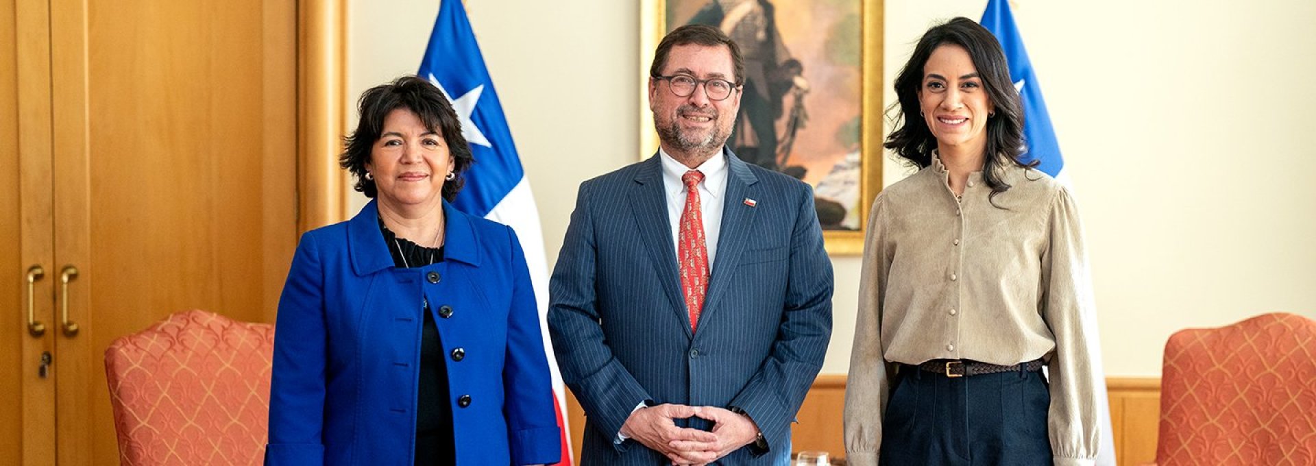 Canciller se reúne con senadoras Paulina Núñez y Yasna Provoste