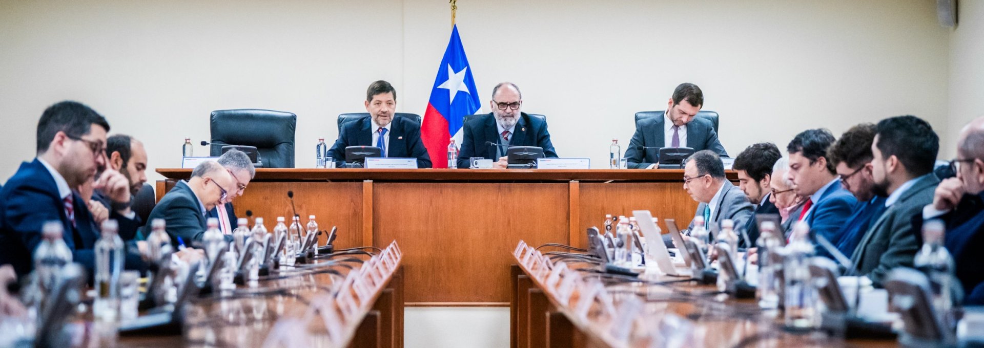 Cancillería encabeza segunda reunión de coordinación con encargados de asuntos internacionales de ministerios y servicios públicos