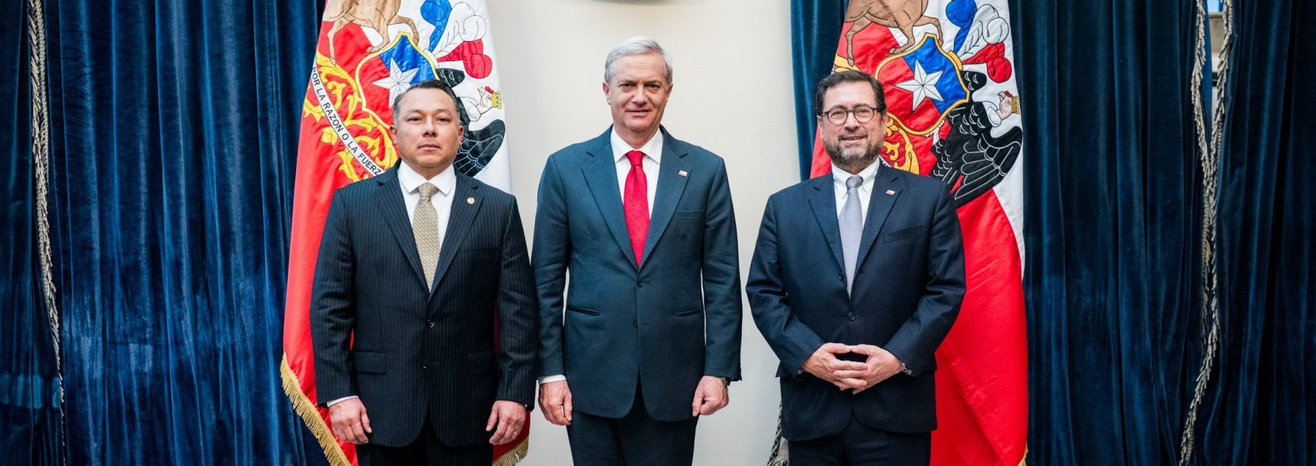 Canciller acompaña al Presidente Kast en la presentación de Cartas Credenciales de siete embajadores