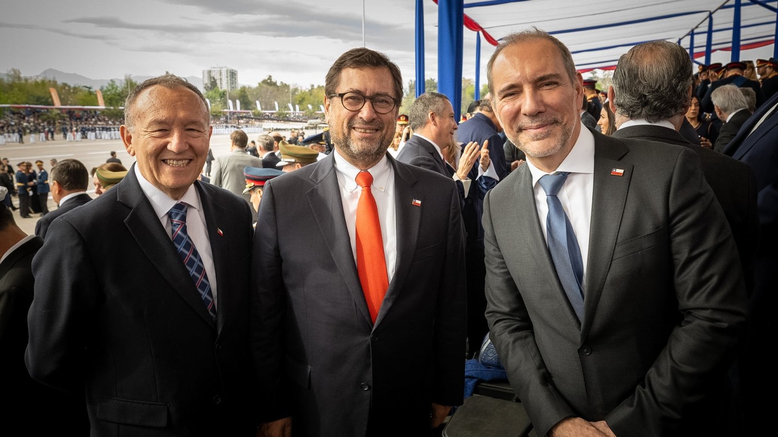 Canciller y subsecretarios asisten a la Gran Parada Militar 2026