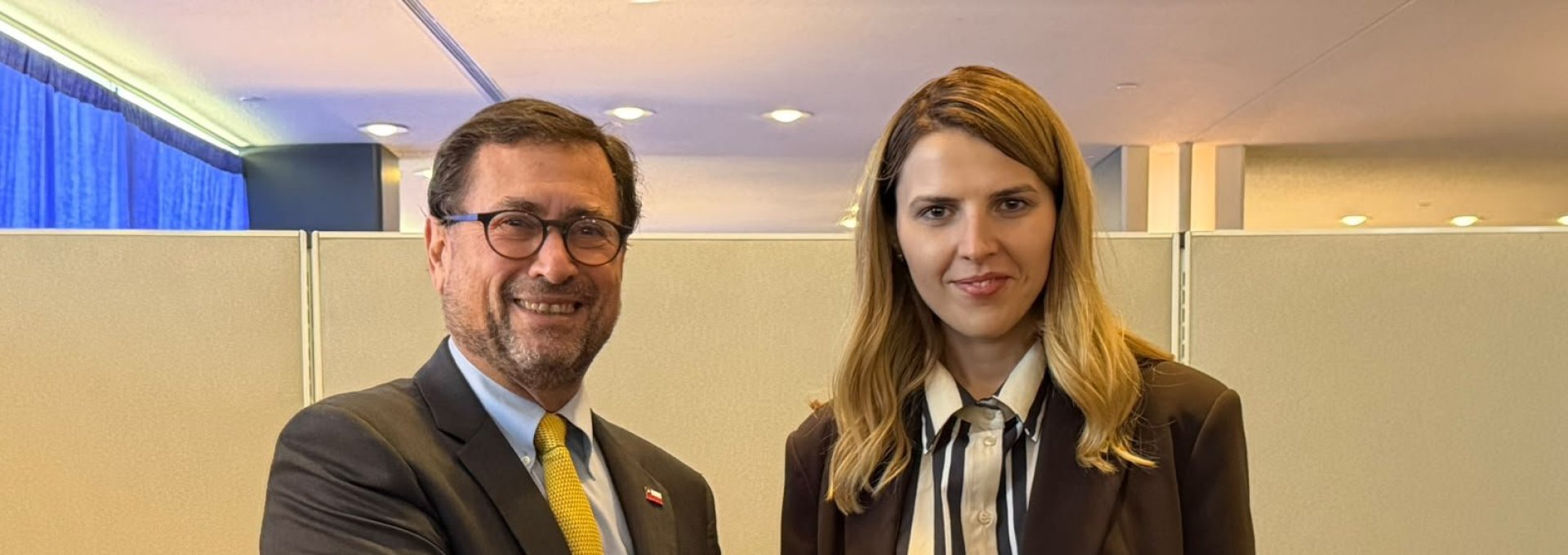 Ministro Pérez Mackenna promueve candidatura de Valparaíso como sede del Acuerdo BBNJ en reuniones bilaterales con cancilleres de Bulgaria y Moldavia