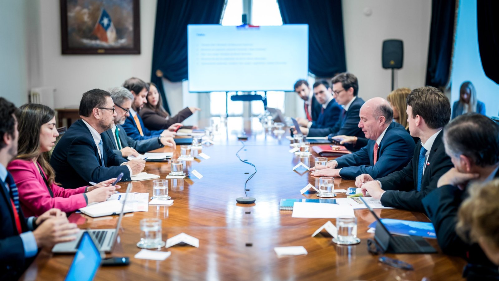 Canciller participa en nueva sesión del Comité Económico para impulsar el empleo y la inversión