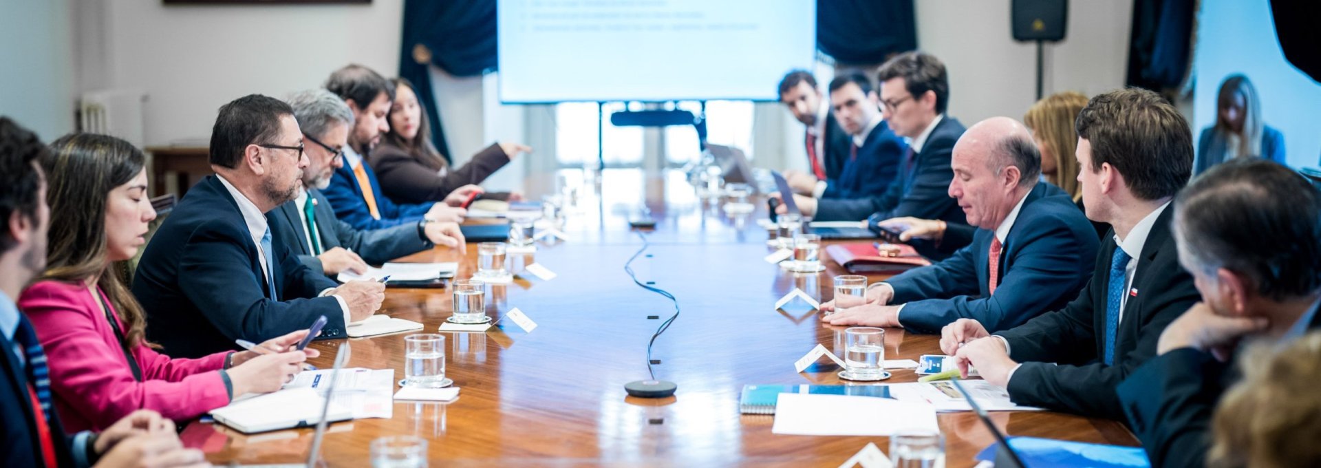 Canciller participa en nueva sesión del Comité Económico para impulsar el empleo y la inversión