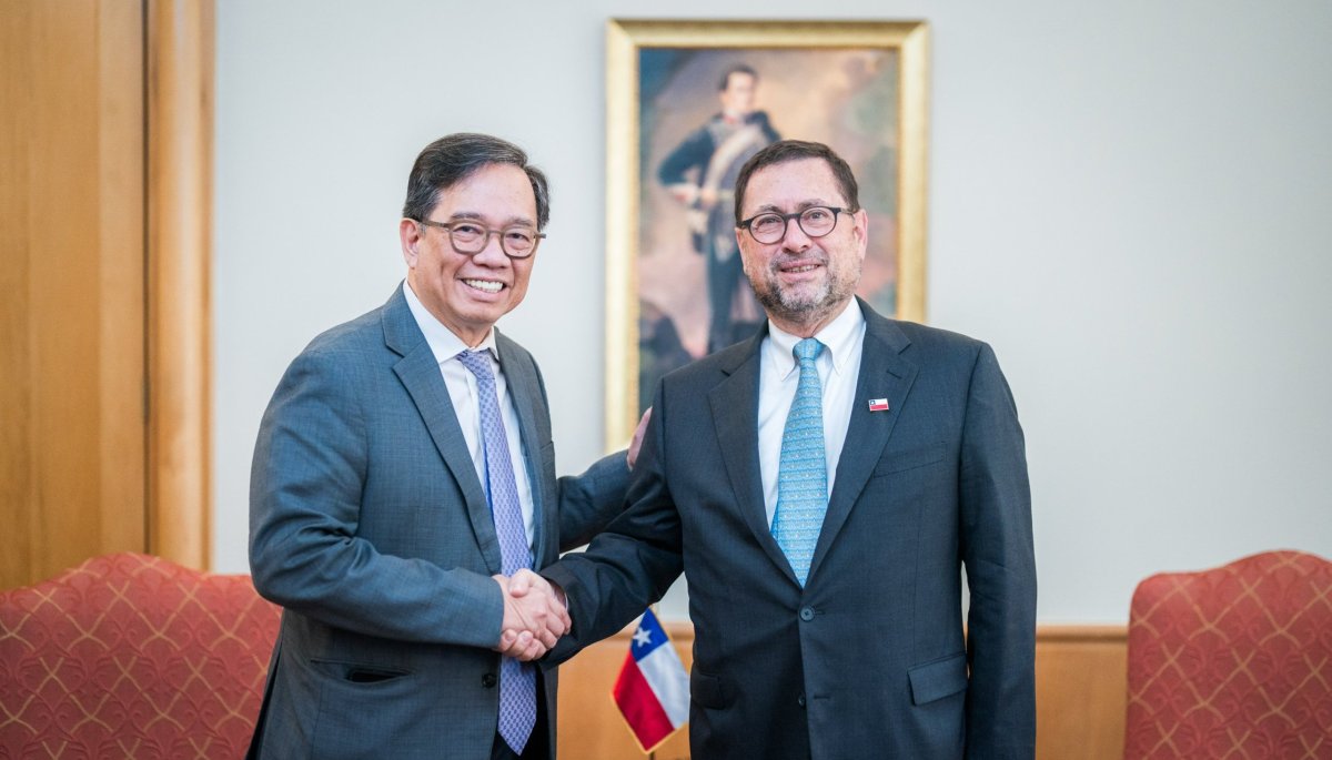 Minister Pérez Mackenna Meets with Herrera-Lim to Discuss Trade and RCEP
