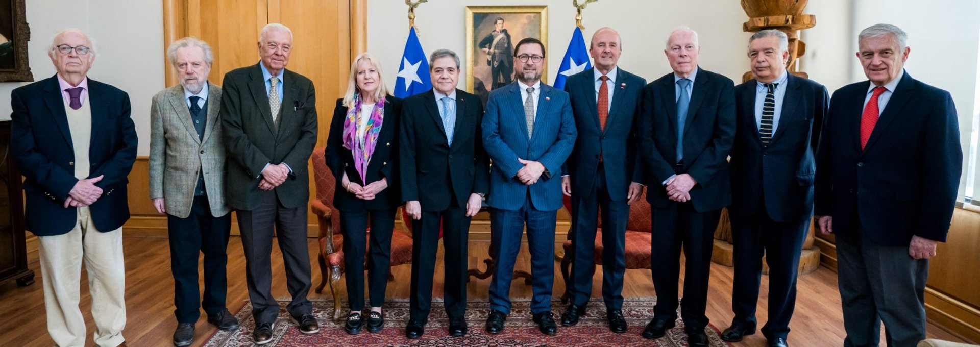 Ministro Pérez Mackenna se reúne con Instituto Libertad y aborda principales temas de la agenda de política exterior