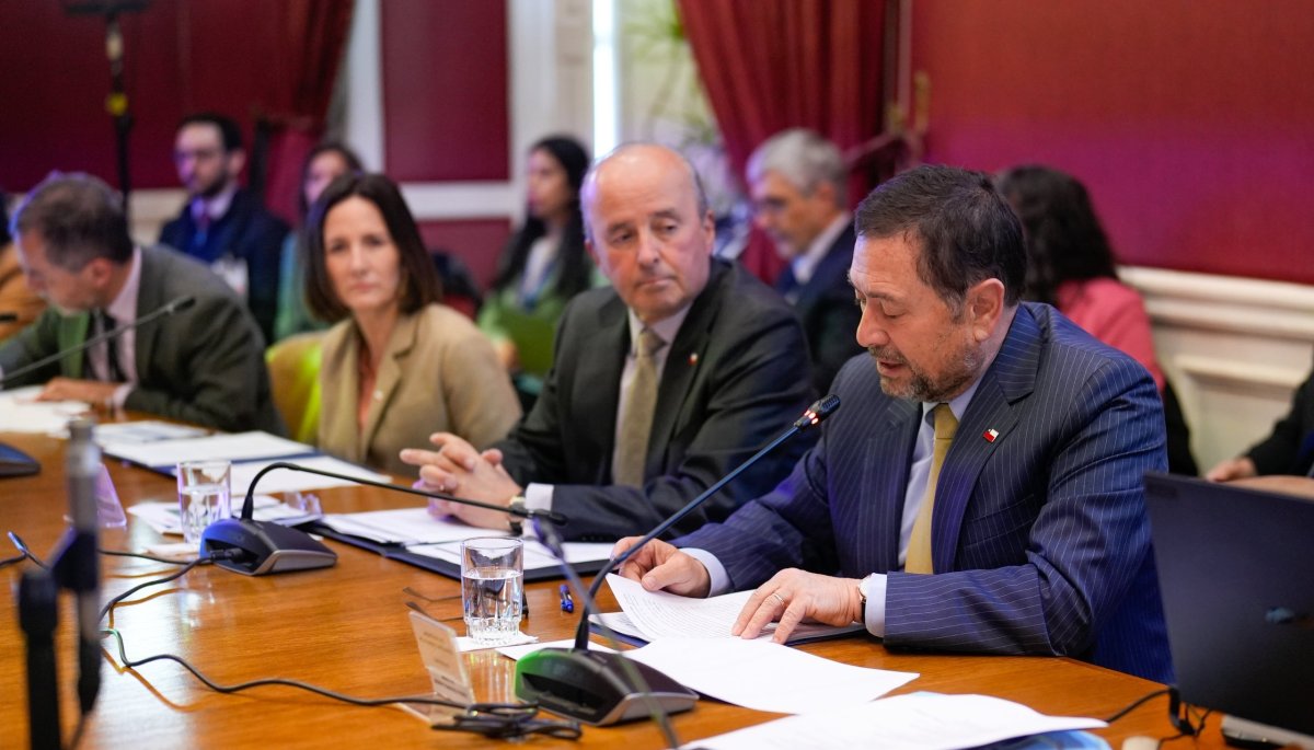 Minister Pérez Mackenna Presents 2027 Foreign Ministry Budget